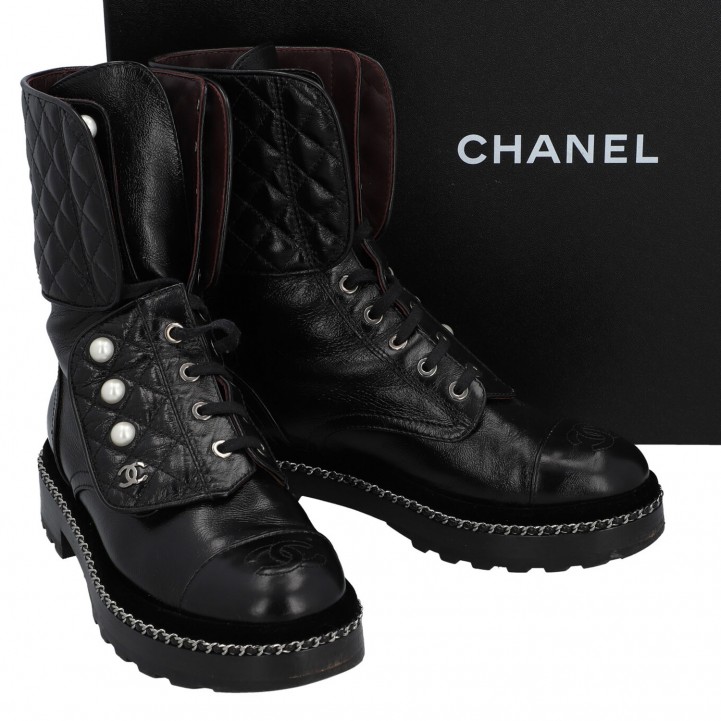 Chanel Womens Cap Toe CC Chain Around Pearl Combat Boots Leather Black  2089801
